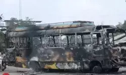 फिर भड़की हिंसा- गोलीबारी में महिला की मौत- एक किसान घायल फिर भड़की हिंसा- गोलीबारी में महिला की मौत- एक किसान घायल