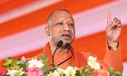 बीमारू राज्य की छवि से निकल कर एक्सप्रेसवे के रूप में पहचान बना रहा UP: योगी बीमारू राज्य की छवि से निकल कर एक्सप्रेसवे के रूप में पहचान बना रहा UP: योगी