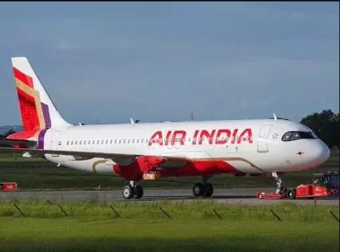 अहमदाबाद हादसा- एयर इंडिया के तीन अफसरों पर गिरी DGCA की गाज