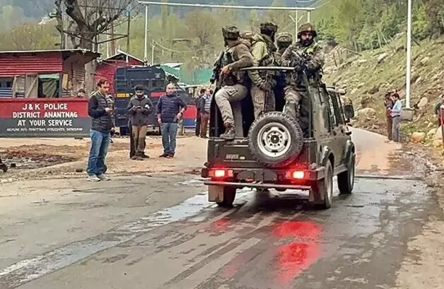 पहलगाम हमला-आतंकियों के 2 पनाहगार गिरफ्तार-लाने ले जाने में की थी हेल्प पहलगाम हमला-आतंकियों के 2 पनाहगार गिरफ्तार-लाने ले जाने में की थी हेल्प