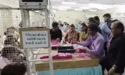 गुजरात में BJP, पंजाब में AAP, केरल में कांग्रेस, बंगाल में TMC को बढ़त गुजरात में BJP, पंजाब में AAP, केरल में कांग्रेस, बंगाल में TMC को बढ़त