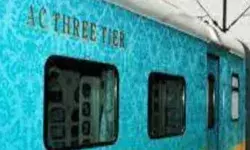 ट्रैक पर रखा लोहे का टुकड़ा- हमसफर एक्सप्रेस पलटाने की साजिश ट्रैक पर रखा लोहे का टुकड़ा- हमसफर एक्सप्रेस पलटाने की साजिश