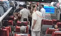 बीजेपी विधायक के समक्ष पैसेंजर की चप्पलों से पिटाई- वीडियो वायरल बीजेपी विधायक के समक्ष पैसेंजर की चप्पलों से पिटाई- वीडियो वायरल