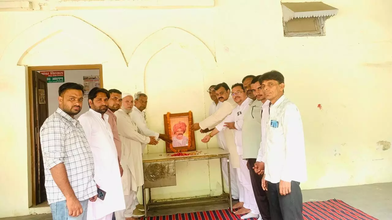 समाजवादी पार्टी ने मनाई छत्रपति साहू जी महाराज जयंती समाजवादी पार्टी ने मनाई छत्रपति साहू जी महाराज जयंती