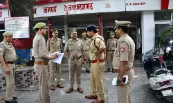 दो थानो में अचानक पहुंचे SSP संजय-वहां बैठे फरियादियों की जानी समस्याएं दो थानो में अचानक पहुंचे SSP संजय-वहां बैठे फरियादियों की जानी समस्याएं