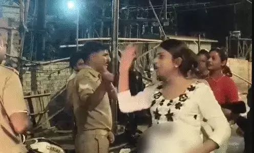 नेशनल हाईवे पर किन्नरों का नंगा नाच-न्यूड होकर दौड़ा दौड़ा कर पीटा