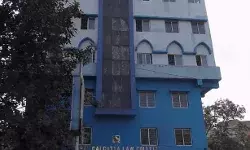 लाॅ स्टूडेंट से गैंगरेप-तीन आरोपी अरेस्ट-एक आरोपी के TMC से जुडा होने.