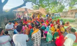 नमकीन ऐसे ले गई डेढ़ साल के मासूम की जान- मां की गोद में तड़प तड़प....