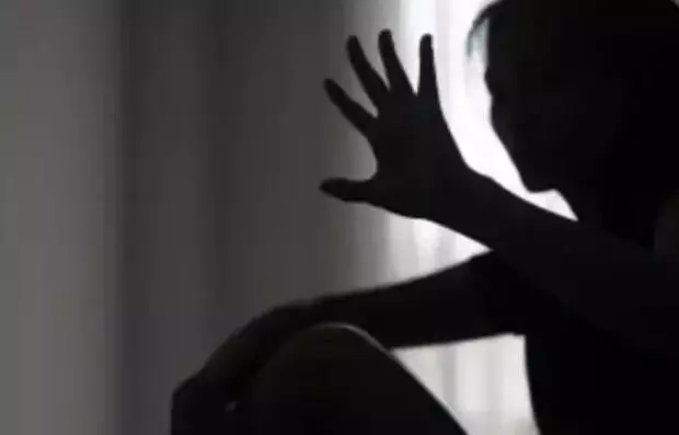 इमोशनली ब्लैकमेल कर गर्लफ्रेंड से रेप- बॉयफ्रेंड ऑप्टिशियन अरेस्ट