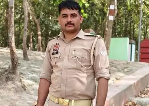 सड़क पर खड़े ट्रक ने ऐसे ले ली कांस्टेबल की जान- मेरठ ले जाते वक्त...