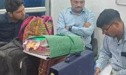 लाखों के कैश के साथ पकड़े गए घूसखोर एएसपी को एसीबी से हटाया
