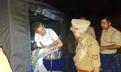 मुठभेड़ में घायल प्रवेज समेत दो वाहन चोर गिरफ्तार- दो पुलिस को गच्चा..