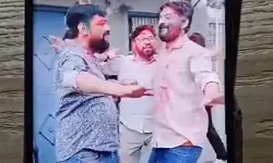 मयखाना बने दफ्तर में सिंचाई विभाग कर्मियों के ठुमके- सिर पर रखकर.. मयखाना बने दफ्तर में सिंचाई विभाग कर्मियों के ठुमके- सिर पर रखकर..