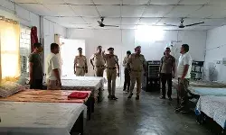 DIG और SP ने निरीक्षण कर चेक किए प्रशिक्षुओं के बैरिक व मैस DIG और SP ने निरीक्षण कर चेक किए प्रशिक्षुओं के बैरिक व मैस