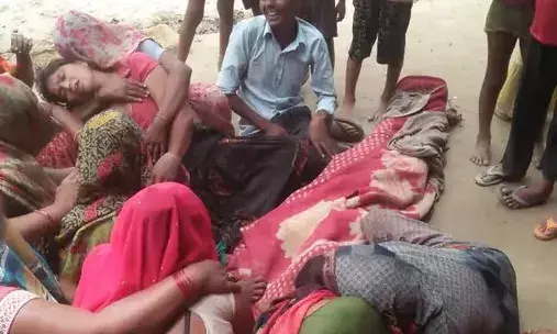 खेल खेल में मौत का झपट्टा- भरभराकर गिरी दीवार-एक की मौत दूसरा गंभीर