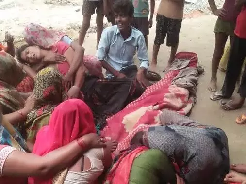 खेल खेल में मौत का झपट्टा- भरभराकर गिरी दीवार-एक की मौत दूसरा गंभीर