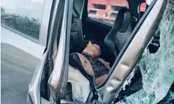 लखनऊ से लौटते समय हादसा- ट्रक से टकराई वैगनार- मंत्री दानिश आजाद.. लखनऊ से लौटते समय हादसा- ट्रक से टकराई वैगनार- मंत्री दानिश आजाद..