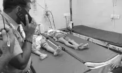 टूटा रफ्तार का कहर- पिता व दो बेटियों के साथ पांच को कैंटर ने कुचला टूटा रफ्तार का कहर- पिता व दो बेटियों के साथ पांच को कैंटर ने कुचला