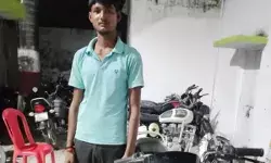 स्टंट का इनाम- युवक की बाइक सीज- अब भरना पड़ेगा इतना जुर्माना स्टंट का इनाम- युवक की बाइक सीज- अब भरना पड़ेगा इतना जुर्माना