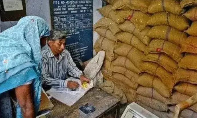 चुनाव के समय गरीब दिखाएं परिवार अब हुए अमीर-BPL कैटेगरी से बाहर