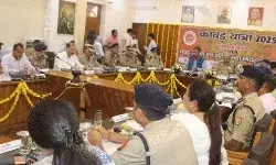 अब पर्दे में बिकेगी दारू- तिरपाल से ढकी जायेगी शराब की दुकानें