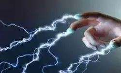 करंट लगने से महिला की मौत- परिवार के तीन सदस्य हुए घायल करंट लगने से महिला की मौत- परिवार के तीन सदस्य हुए घायल