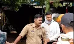 एक और रिश्वतखोर दरोगा गिरफ्तार- विजिलेंस ने घूस लेते किया अरेस्ट एक और रिश्वतखोर दरोगा गिरफ्तार- विजिलेंस ने घूस लेते किया अरेस्ट