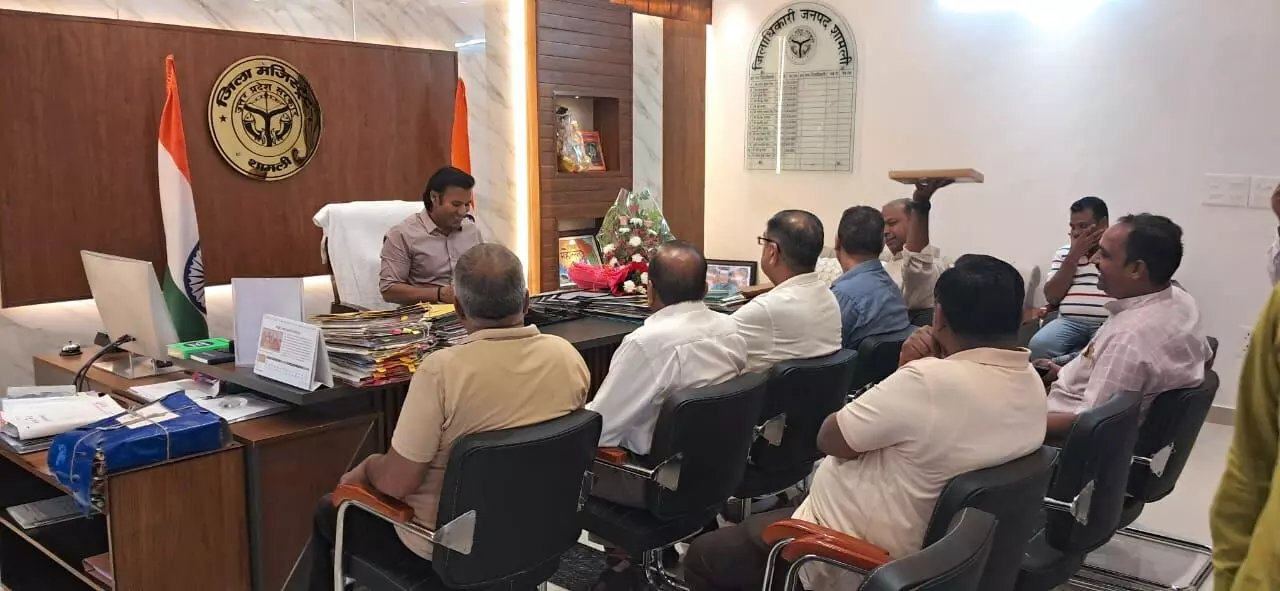 उद्यमियों को DM का भरोसा- कांवड़ के दौरान उद्योग नहीं रहेगा प्रभावित उद्यमियों को DM का भरोसा- कांवड़ के दौरान उद्योग नहीं रहेगा प्रभावित