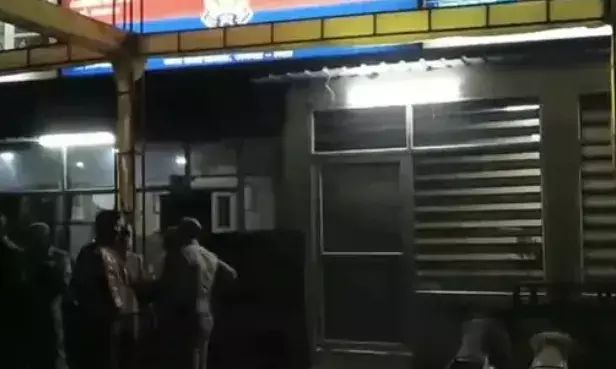 शोहदे का साहस-ड्यूटी करके लौट रही महिला कांस्टेबल से छेड़छाड़