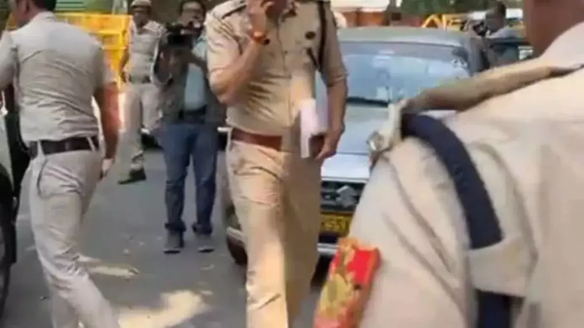 ईमेल से मिली दो स्कूलों को बम से उडाने की धमकी