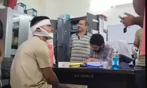 कावड़ियों के साथ हादसा-रॉन्ग साइड कार ने बाईकों में मारी टक्कर