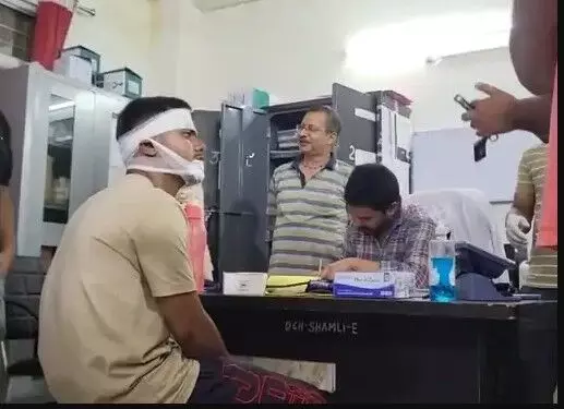 कावड़ियों के साथ हादसा-रॉन्ग साइड कार ने बाईकों में मारी टक्कर