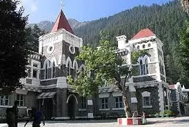 उच्च न्यायालय ने मतदाता सूची के मामले में चुनाव आयुक्त से मांगा जवाब उच्च न्यायालय ने मतदाता सूची के मामले में चुनाव आयुक्त से मांगा जवाब