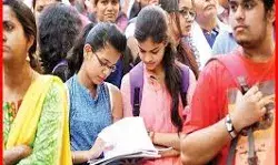 इंजीनियरिंग परीक्षा परिणामों को लेकर छात्रों का विरोध प्रदर्शन