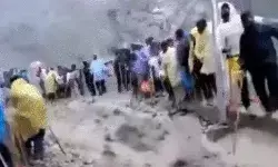 अमरनाथ यात्रा मार्ग पर लैंडस्लाइड- भूस्खलन की चपेट में आकर..