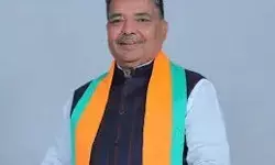 इत्र नगरी को बनायेंगे भारत का परफ्यूम हब- मंत्री जयवीर इत्र नगरी को बनायेंगे भारत का परफ्यूम हब- मंत्री जयवीर