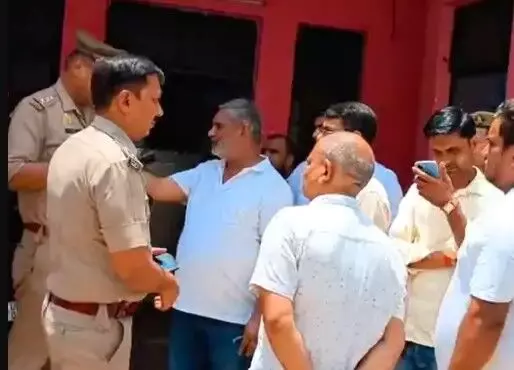शुगर मिल में बड़ा हादसा- वॉटर ट्रीटमेंट प्लांट में गिरे कर्मचारी