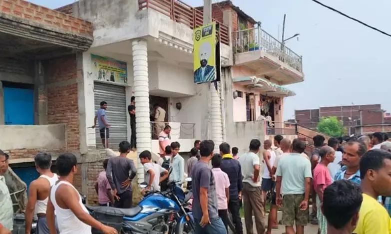 घर लौट रहे डॉक्टर पर अंधाधुंध फायरिंग- जबड़े में गोली लगने से.....
