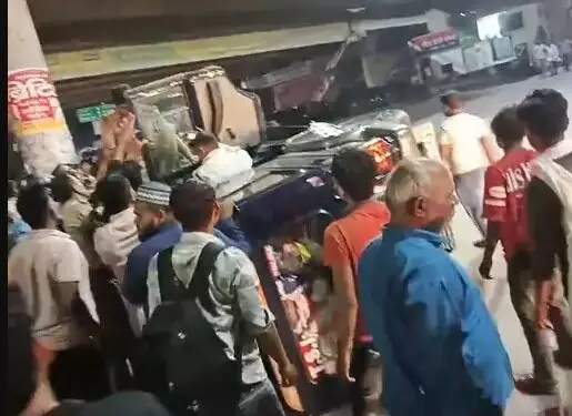 कार से हुई टक्कर में पुलिस की बोलेरो पलटी- कई पुलिसकर्मी घायल कार से हुई टक्कर में पुलिस की बोलेरो पलटी- कई पुलिसकर्मी घायल