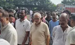 आयरन फैक्ट्री में हुए ब्लास्ट में 4 से ज्यादा लोगों की मौत की आशंका... आयरन फैक्ट्री में हुए ब्लास्ट में 4 से ज्यादा लोगों की मौत की आशंका...