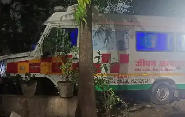 कांवड़ियों पर टूटा एंबुलेंस का कहर-टक्कर 2 कांवड़ियों की मौत- कई घायल कांवड़ियों पर टूटा एंबुलेंस का कहर-टक्कर 2 कांवड़ियों की मौत- कई घायल