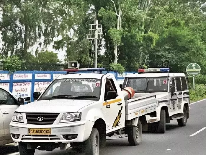 लो जी फ्लाइट पकड़ने की जल्दबाजी में पत्नी को ही भूल केंद्रीय मंत्री लो जी फ्लाइट पकड़ने की जल्दबाजी में पत्नी को ही भूल केंद्रीय मंत्री