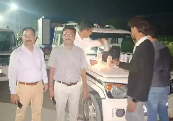 खाद्य विभाग के छापे में नकली पनीर की बड़ी खेप बरामद- मौके पर किया नष्ट