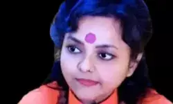 व्हाट्सएप कॉल से जूना अखाड़े की महामंडलेश्वर को वार्निंग-तेरी उल्टी... व्हाट्सएप कॉल से जूना अखाड़े की महामंडलेश्वर को वार्निंग-तेरी उल्टी...