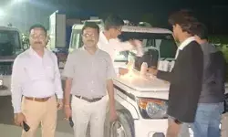 खाद्य विभाग के छापे में नकली पनीर की बड़ी खेप बरामद- मौके पर किया नष्ट खाद्य विभाग के छापे में नकली पनीर की बड़ी खेप बरामद- मौके पर किया नष्ट