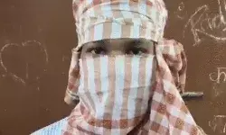 प्रिंसिपल को लेकर बच्चों में उबाल- खुद को हॉस्टल में किया बंद प्रिंसिपल को लेकर बच्चों में उबाल- खुद को हॉस्टल में किया बंद