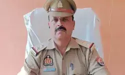 टहलने निकले चौकी इंचार्ज दरोगा को तेज रफ्तार गाड़ी ने कुचला टहलने निकले चौकी इंचार्ज दरोगा को तेज रफ्तार गाड़ी ने कुचला