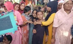 चढ़ते समय फिसला पैर- ट्रैक्टर ट्रॉली के पहिए के नीचे आया कादिर चढ़ते समय फिसला पैर- ट्रैक्टर ट्रॉली के पहिए के नीचे आया कादिर