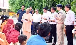 सीएम योगी का आश्वासन- जनता की हर समस्या का करायेंगे समाधान