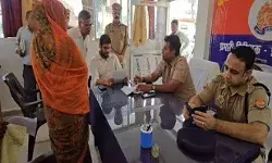 समाधान दिवस में कानूनगो की लगी क्लास- बोले जिलाधिकारी.. समाधान दिवस में कानूनगो की लगी क्लास- बोले जिलाधिकारी..